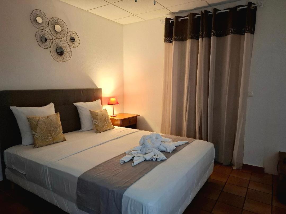 Hotel La Rose Du Sud Saint-Joseph Esterno foto